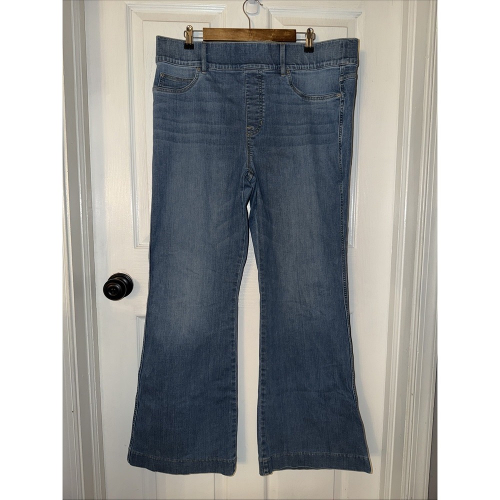 SPANX Pull On Wide Leg Flare Jeans Size 2XP Plus Petite Blue Stretch